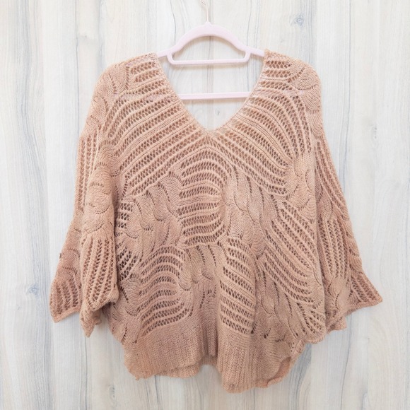 Womens Boho Open Knit Batwing Sweater Size L/XL Blush Tan Oversized Cottage Cozy - Picture 7 of 7